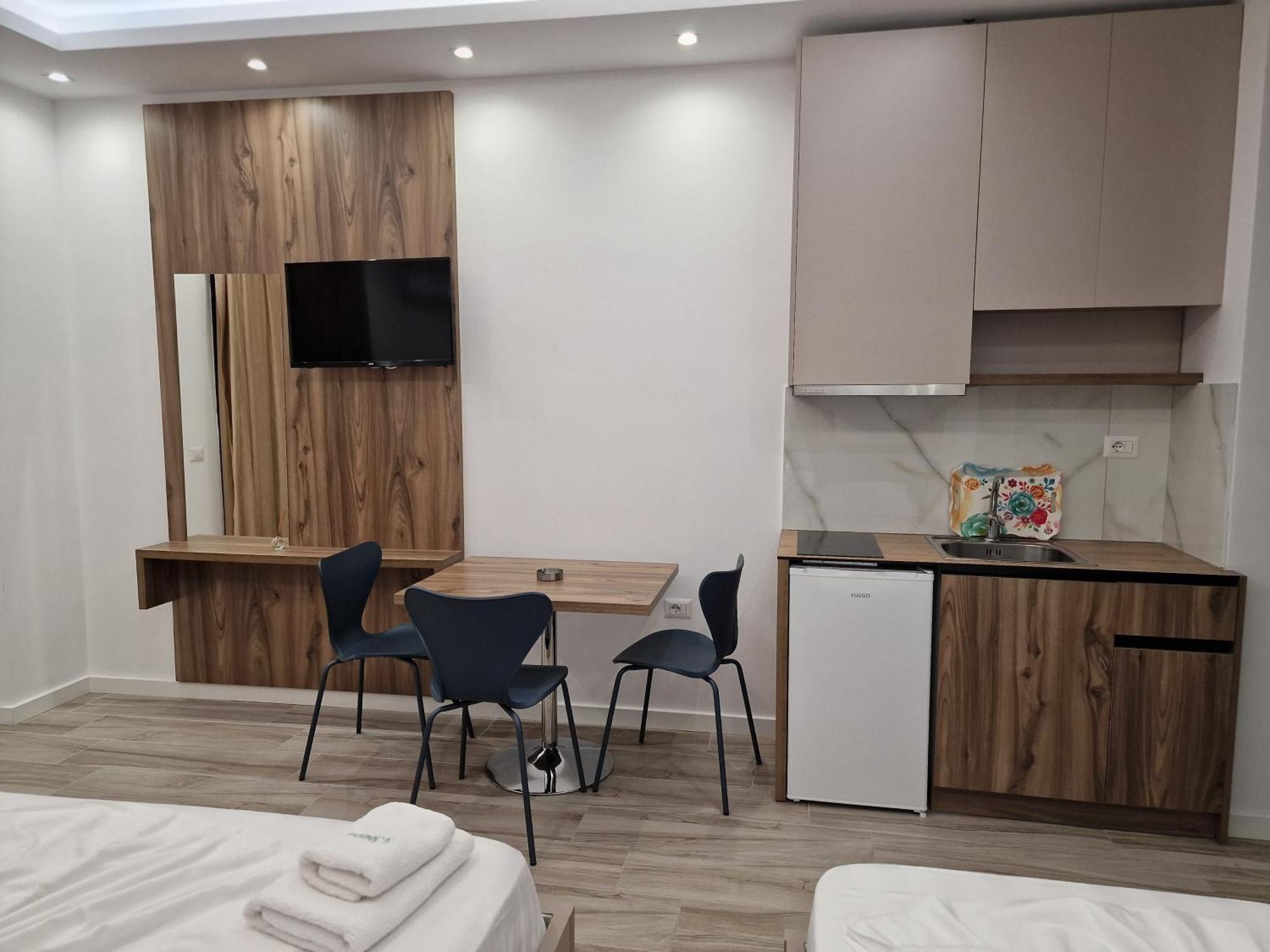 Joanna Suites Sarandë Exterior foto
