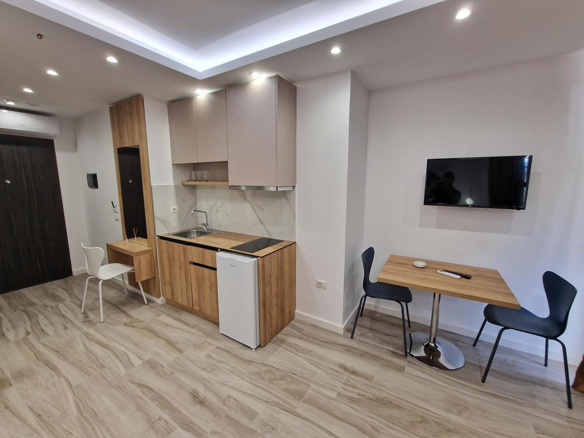Joanna Suites Sarandë Exterior foto