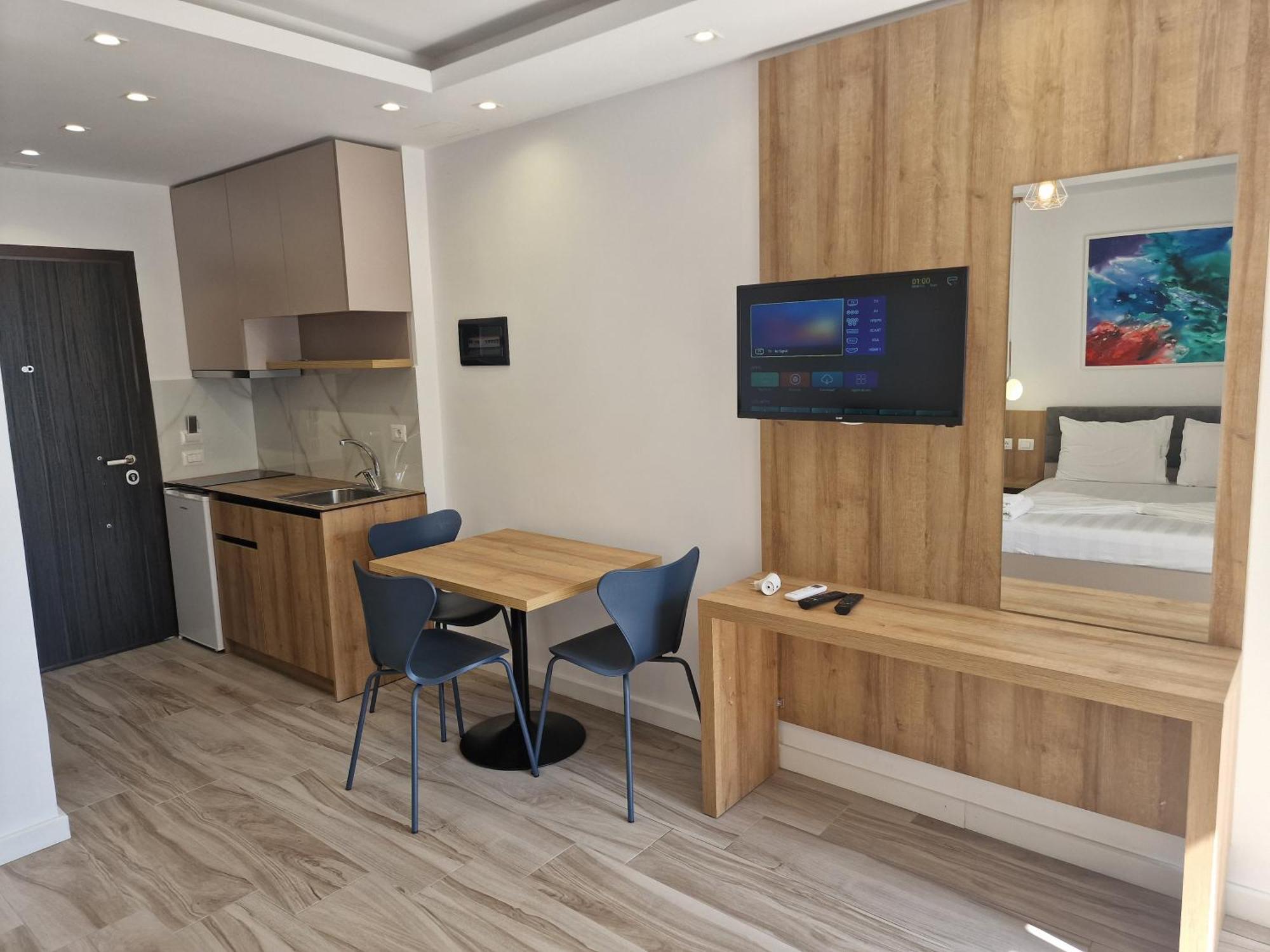 Joanna Suites Sarandë Exterior foto