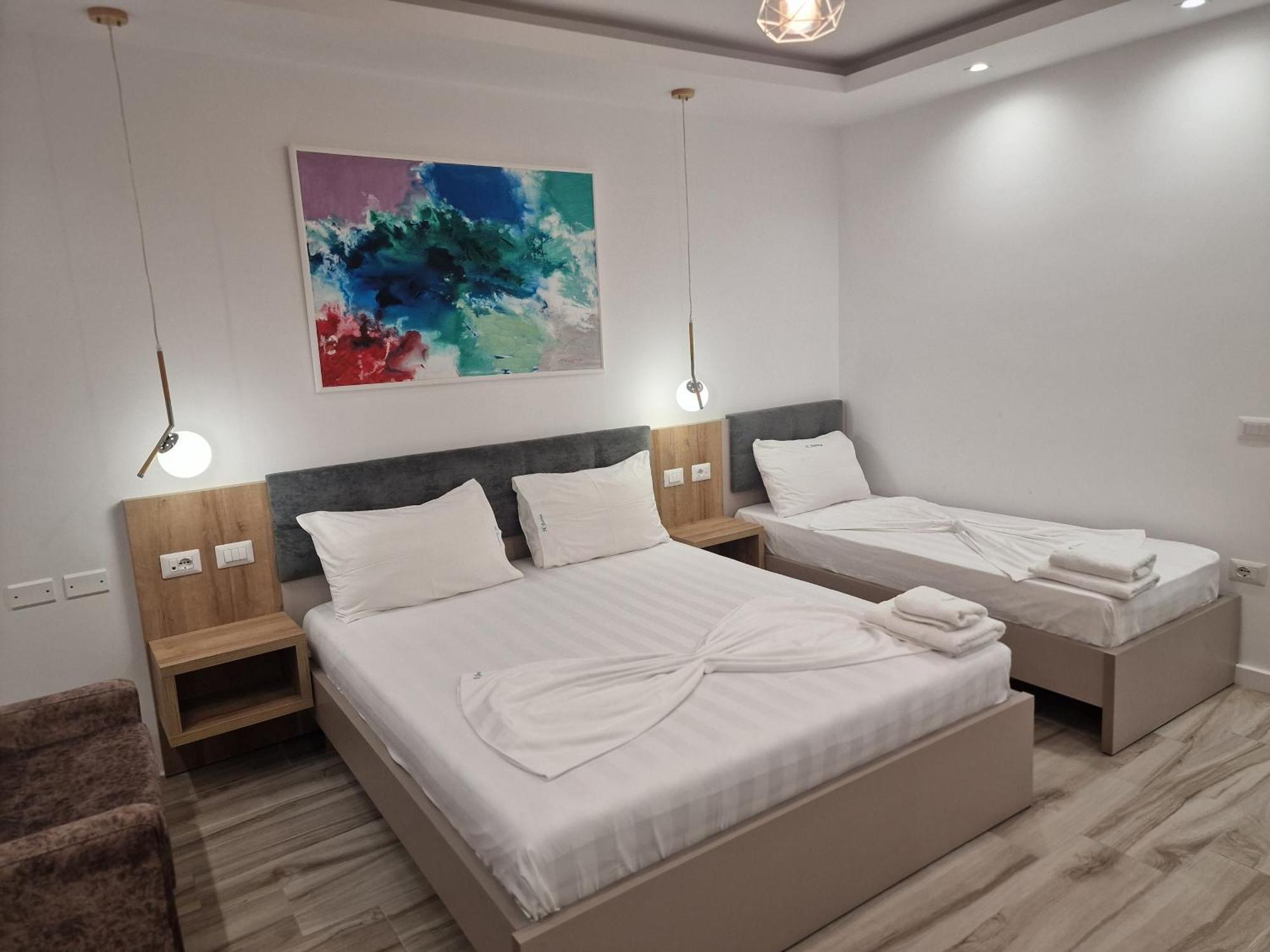 Joanna Suites Sarandë Exterior foto