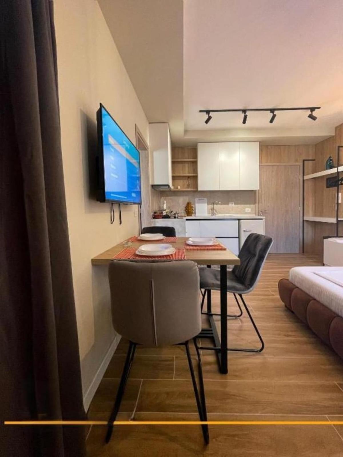 Joanna Suites Sarandë Exterior foto